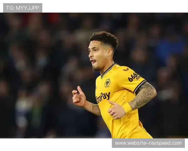 利物浦戈麦斯头部受伤离场，后防用人危机加剧